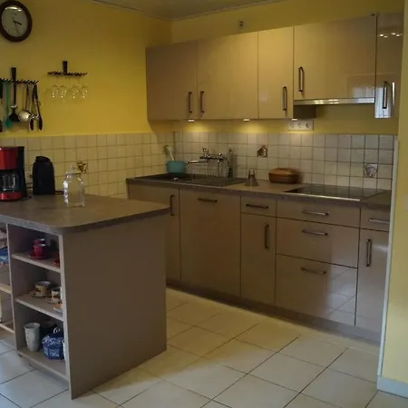 Lovely In Apartment Kirn